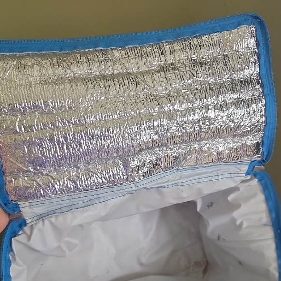 Cooler - Picture 3 of 7